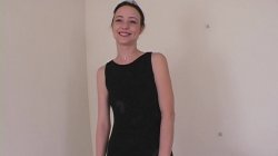 Captura de 'Tawny Brie & Simon Synister Naked Handjob Cumshot Collector Scene' nº 12
