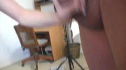 'Tawny Brie & Simon Synister Strip Handjob Cumshot Collector Scene' screenshot nº 23