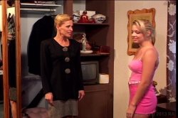 Captura de 'Older Women & Younger Women' nº 48