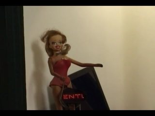 Bionic MILF - Scene5 - 1