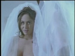 'White Wedding' screenshot nº 48