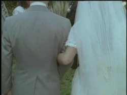'White Wedding' screenshot nº 106