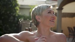 Captura de 'My Neighbor's A Nudist?!' nº 46
