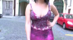 Captura de 'Curvy Brunette Gets Double Banged Doggystyle' nº 17