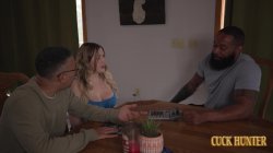 Captura de 'Big Busty Wife Emma Shay Rides a BBC' nº 10