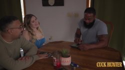 Captura de 'Big Busty Wife Emma Shay Rides a BBC' nº 7