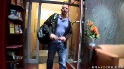 Captura de 'Brazzers Worldwide: Budapest' nº 36