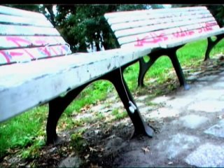 K?che, Kiste, Bett - Heavy Dreams - Scène2 - 6