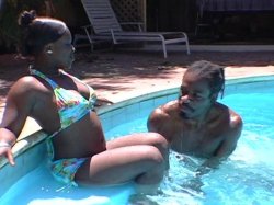 'Horny Black Mothers & Daughters 2' screenshot nº 37