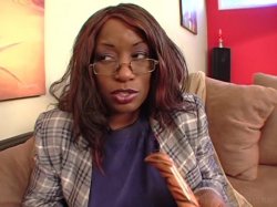 'Horny Black Mothers & Daughters 2' screenshot nº 74
