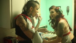Captura de 'Lesbian Anal Virgins 2' nº 6
