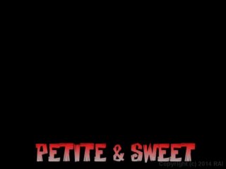 Petite &amp; Sweet - Scène5 - 6