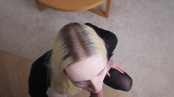 Captura de 'Secretary On Table Facial' nº 41