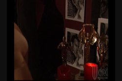 Captura de 'Young, Blonde & Oversexed' nº 38