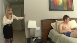 'My Hot Aunt 2' screenshot nº 3