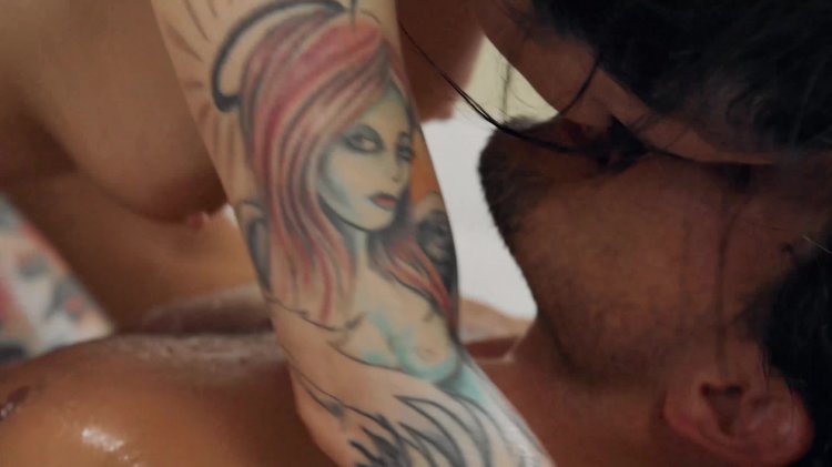 streaming porn video screenshot