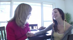 Captura de 'Seduced By Mommy #4' nº 4