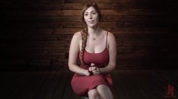 Captura de 'Device Bondage - Lauren Phillips: Helpless Redhead in Brutal Bondage Made to Cum' nº 22