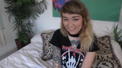 Captura de 'Inked And Hairy' nº 2