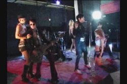 Captura de 'Live and Loaded in L.A.' nº 11