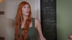 Captura de 'Families Tied - Bad Mommy Signs Away Her Step-Daughter For Fame and Anal' nº 25