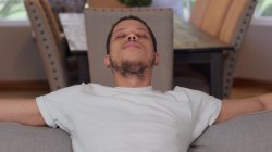 Captura de 'Moms Lick Teens Vol. 23' nº 125