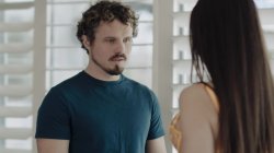 Captura de 'Cheating Housewives 6' nº 1