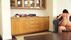 Captura de 'Anal Authority: Jennifer White, The' nº 13
