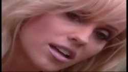 Captura de 'Hollywood Nights/Malibu Canyon Nights' nº 38