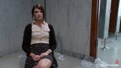 Captura de 'Wired Pussy - Featuring Dana DeArmond, Bobbi Starr and Cassandra Nix' nº 21