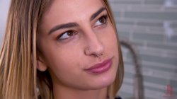 Captura de 'Hogtied - Deviant Delivery: Kristen Scott Gets HolidayTorment at Home' nº 35