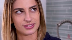 Captura de 'Hogtied - Deviant Delivery: Kristen Scott Gets HolidayTorment at Home' nº 36