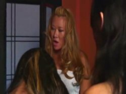 'Asian Spanking Sorority Girls' screenshot nº 13