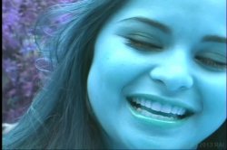 Captura de 'Asian High School Grads' nº 8