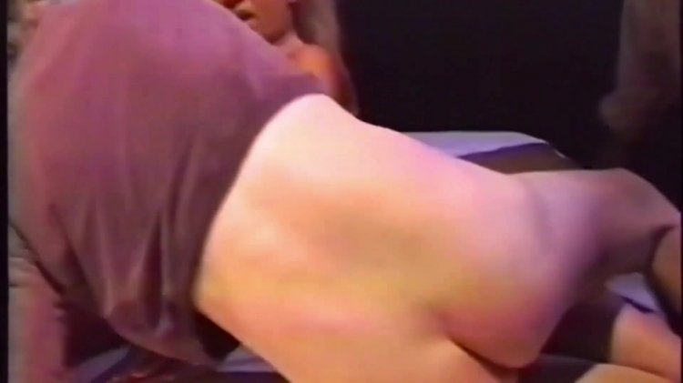 streaming porn video screenshot