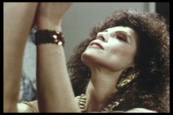 Captura de 'Careful He May Be Watching' nº 106
