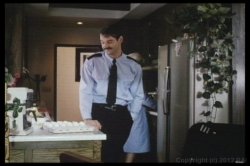 Captura de 'Careful He May Be Watching' nº 24