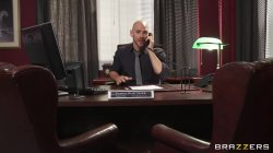 Captura de 'Big Tits At Work Vol. 19' nº 67