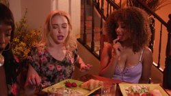 Captura de 'Lesbian Interracial' nº 5