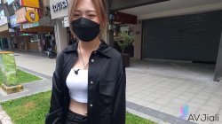 Captura de 'Lin Siyu and Friend go for a Ride to a Hotel Where They Fuck All Afternoon' nº 2