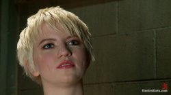 Captura de 'Porcelain Doll Feels An Electro-DP' nº 18