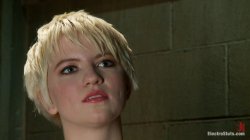Captura de 'Porcelain Doll Feels An Electro-DP' nº 19