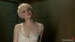 Captura de 'Porcelain Doll Feels An Electro-DP' nº 30