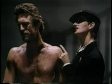 Sexy Prison Guard Fucks Her Male Prisoner