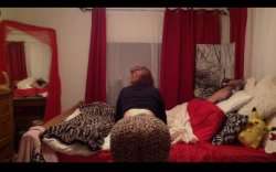 Captura de 'Lauren Phillips Live: April 2, 2016' nº 43