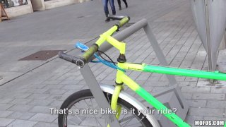 Public Pickups #19 - Szene5 - 1
