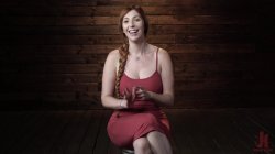 'Helpless Redhead in Brutal Bondage Made To Cum' screenshot nº 4
