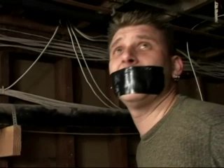 Tied Up By Beautiful Women - Scène7 - 4