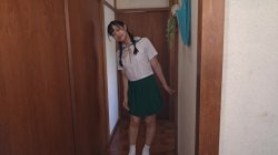 'Haruhi-Chan - Busty Idol Hopeful With A Shaved Pussy Vol. 1' screenshot nº 1