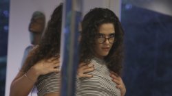 Captura de 'Nerdy Girls Love Black Cock 3' nº 3